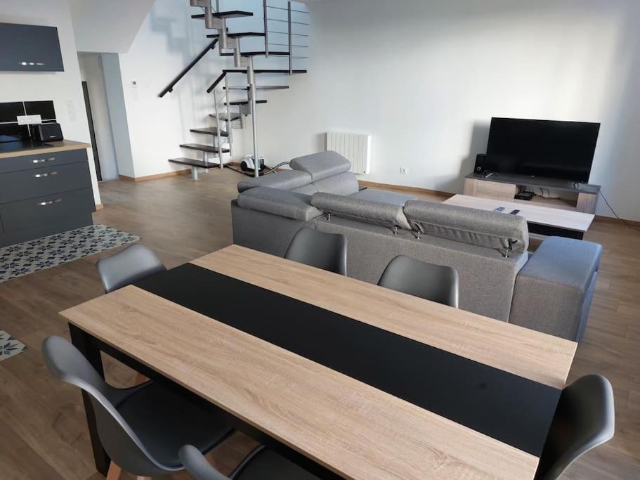 Appartement Moderne Hyper Centre Ville 4 Chambres Оре Екстериор снимка