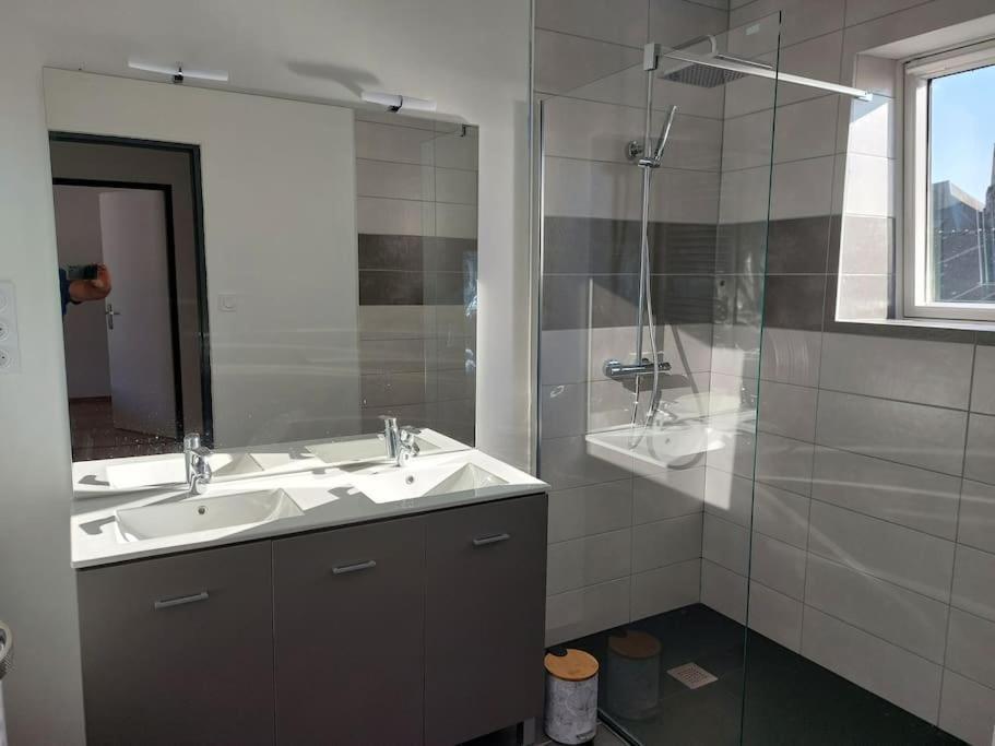 Appartement Moderne Hyper Centre Ville 4 Chambres Оре Екстериор снимка